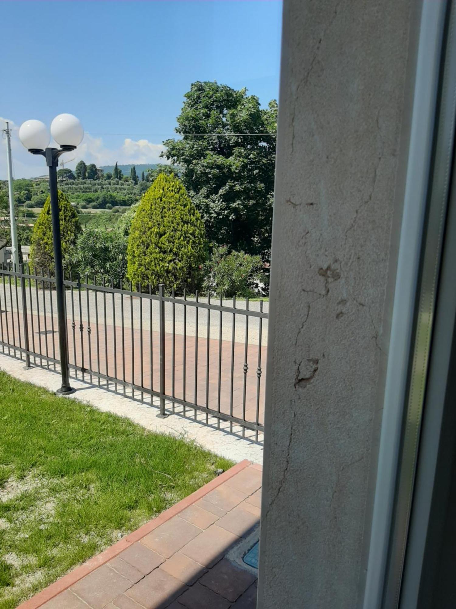 Villa Benvenuto Костермано Номер фото