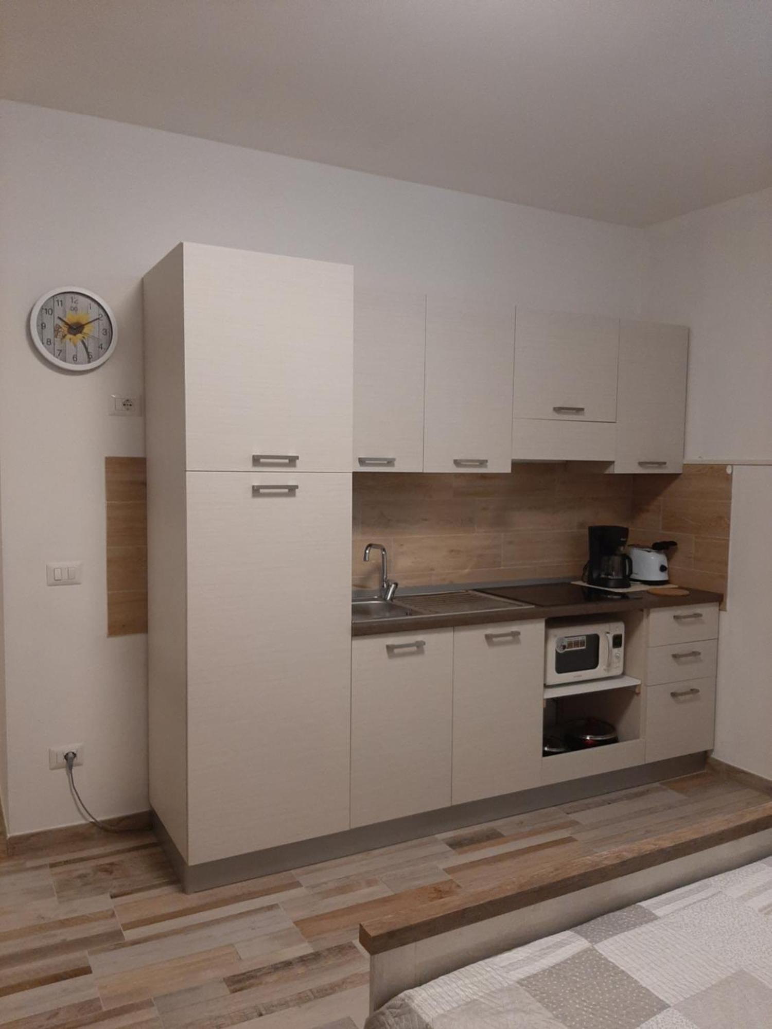 Villa Benvenuto Костермано Номер фото