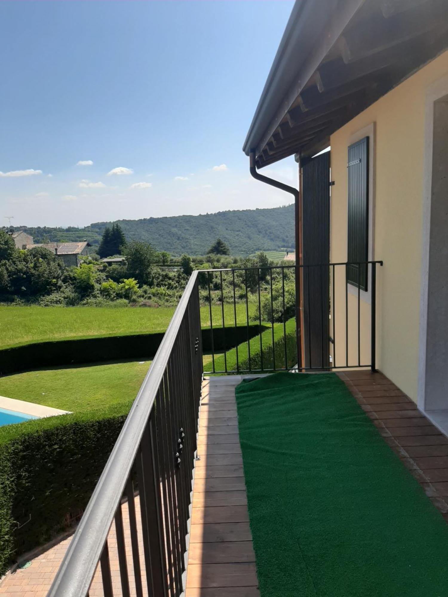 Villa Benvenuto Костермано Номер фото