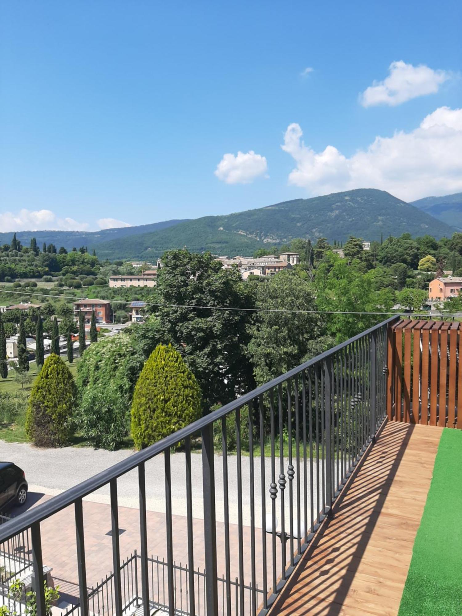 Villa Benvenuto Костермано Номер фото